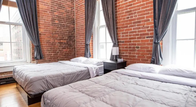 Апартаменты Georgia Street 4 Bedroom Condo Downtown!!