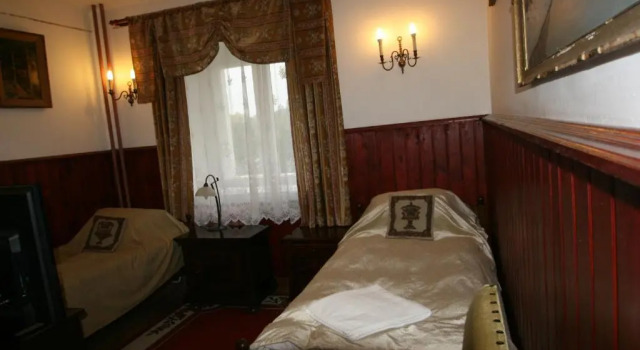 Cantervilla Castle, Reservar Hotel Hotéis em Otepaa com piscina, Piscina