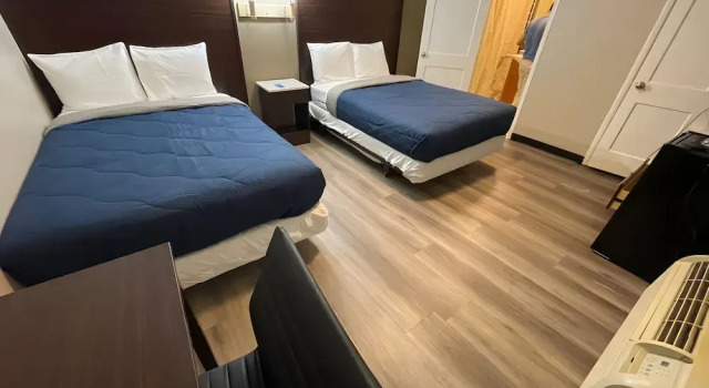 Четырёхместный номер Standard Scottish Inns - Middletown