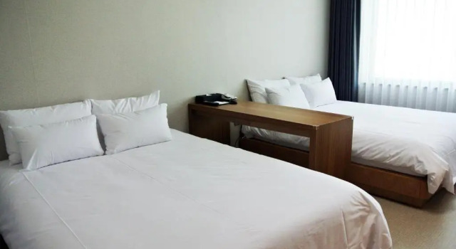 Семейный номер Standard Jeju Noblesse Tourist Hotel