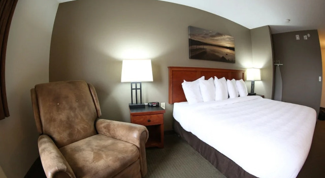 Двухместный номер Standard GrandStay Hotel & Suites Perham