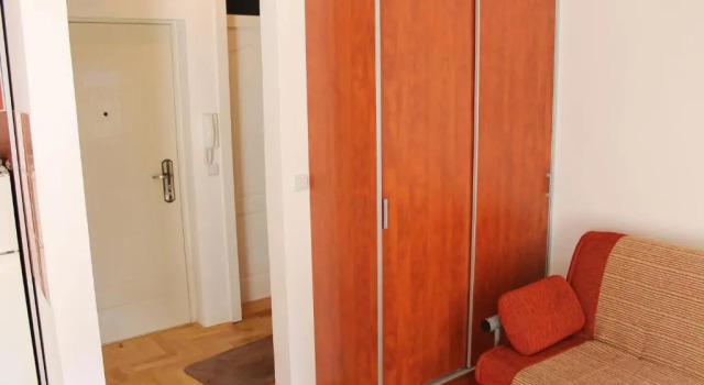 Апартаменты Calm Apartment