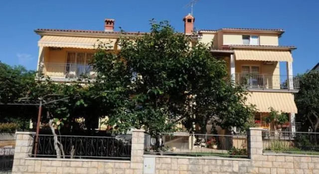 Apartments Maria, Забронировать Апартаменты/квартира Отели Пореч с завтраком, Завтраки