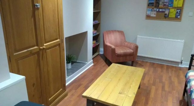 Апартаменты 8A Kenilworth Road