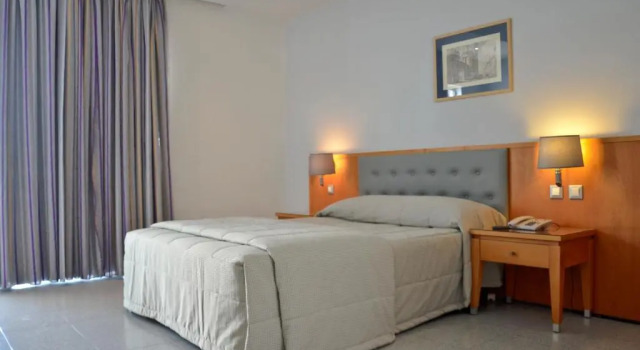 Одноместный номер Standard Athena Hotel