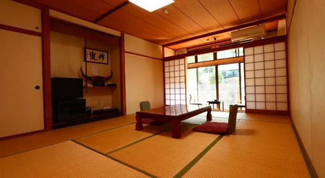 Chomeikan, Rezervovat Hotel Hotely v Kumamoto s parkováním, Parkování