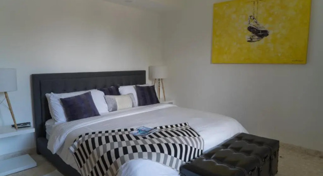 3Br / 3Ba Modern Paradise Loft Condo In Gated Community W/ Daily Housekeeping