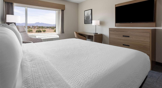 La Quinta Inn & Suites by Wyndham Phoenix West / Glendale, Rezervovat Hotel Phoenix Scottsdale