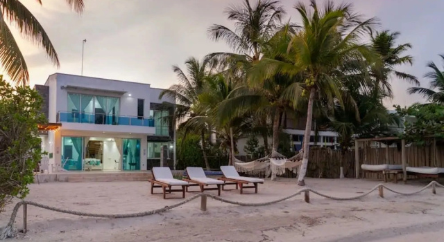 Коттедж Luxury Villa Private Beach Tolu
