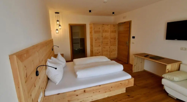 Четырёхместный номер Classic Hotel Kristall