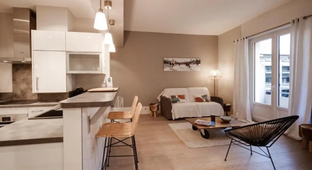 Le Sommeiller - Apartment for 2-4 people with balcony in the center