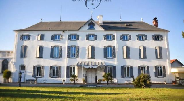 Четырёхместный номер Standard Château D'orleix