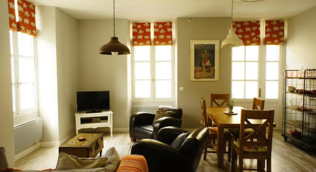 La Maison Anglaise, Rezerwuj Apartament Hotele w Red Perigord z basenem, Basen
