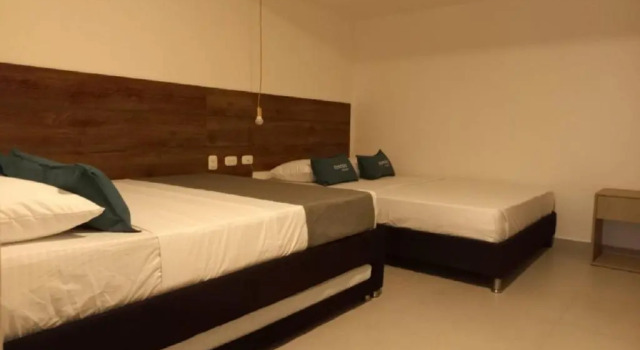 Трёхместный номер Standard Hotel Colombia Avenida
