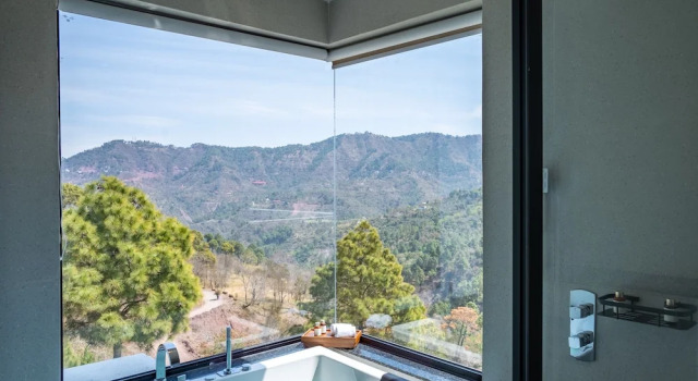 Люкс Velmore Kasauli Operated by Royal Orchid Hotel Ltd