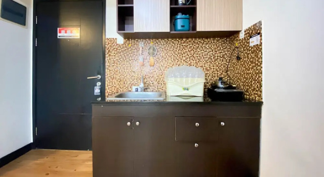 Апартаменты Comfy And Minimalist 1Br At The Wave Kuningan Apartment