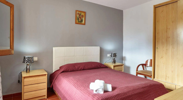 Villa by Playa den Bossa & Ibiza town 7min, BBQ, Book Villa Hotels in Ibiza with a Pool, Swimming Pool