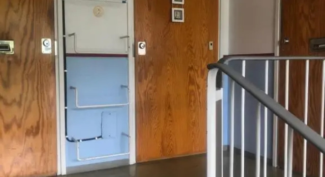 Yksiö kilometri jokirannasta föriltä, Boek Appartement Hotels in Zuid Finland met parkeren, Parkeren