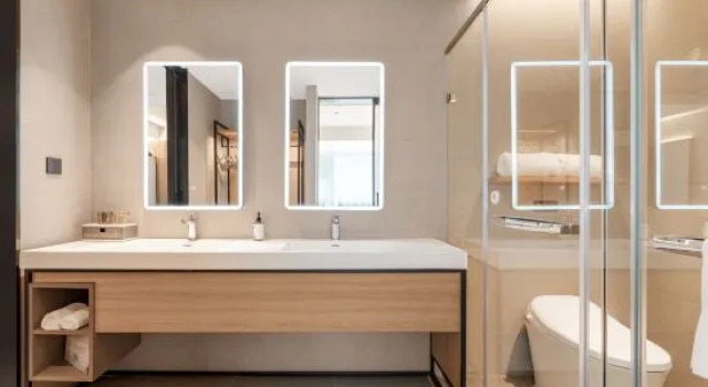 Люкс Homeinn Plus Hotel (Beijing Guozhan Zuojiazhuang Subway Station)