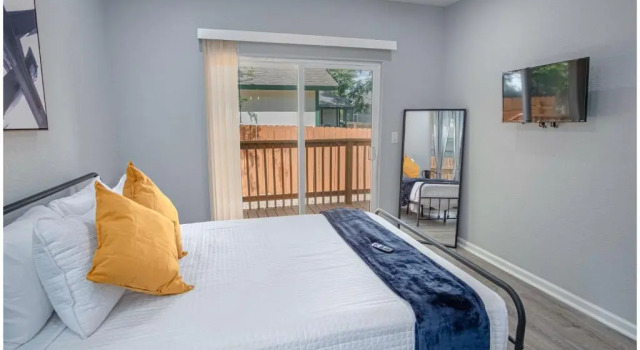 Newly Remodeled 4BR 2BA Near Amazing Downtown, Rezerwuj Dom wakacyjny Wille w Bexar County, Willa