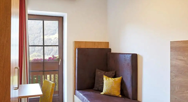 Hotel Sonnenheim, Забронировать Отель Випитено 