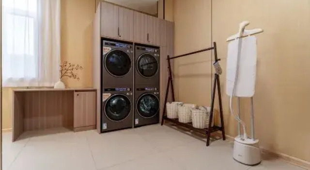 Lizi Elegant Hotel, Prenota Hotel Hotel a Shaanxi con parcheggio, Parcheggio