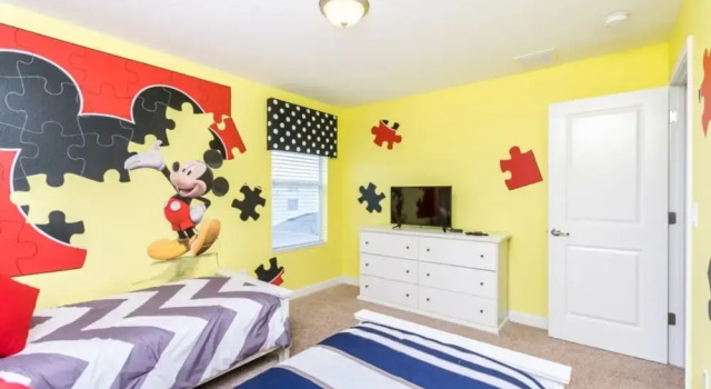 Rent a Luxury Townhome on Storey Lake Resort, Minutes From Disney, Orlando Townhome 2709, Varaa Hotelli Kissimmee Kissimmee