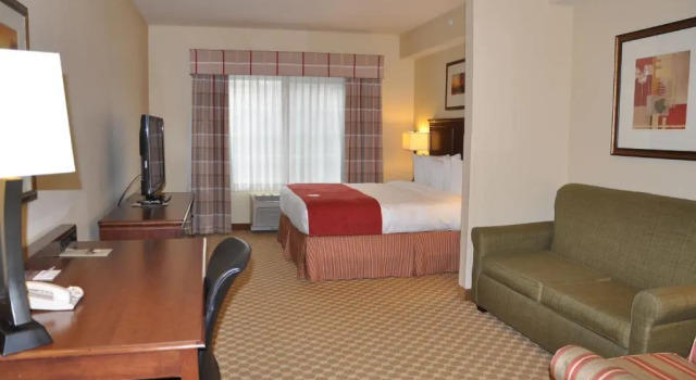 Люкс Country Inn & Suites by Radisson, Covington, LA