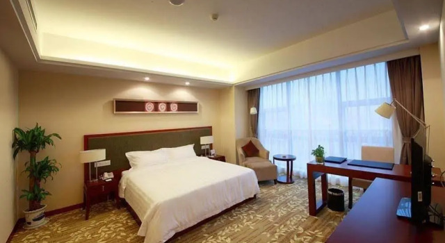 Suzhou East Shahu Linli Business Hotel, Забронировать Отель Сучжоу Китай