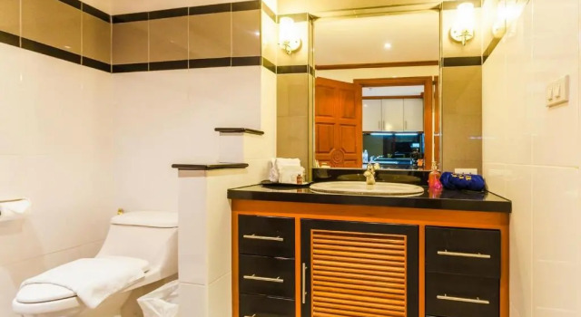 Студия Tara Court Condo