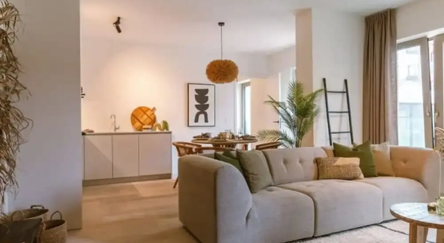 Beautiful Warm Apartment With Terrace in Ostend