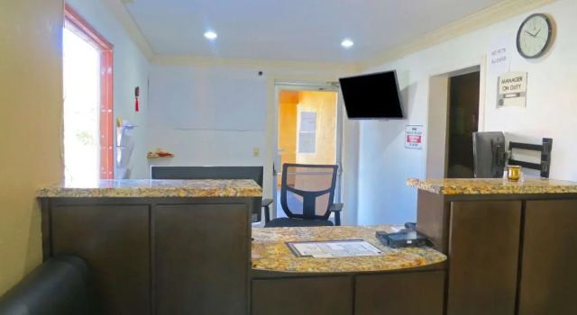 Americas Best Value Inn & Suites Escondido, Reserva ahora Hotel Escondido Condado de San Diego