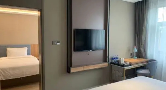 Двухместный семейный люкс Homeinn Neo (Xinmi Kuangqu Zhenxing Road)