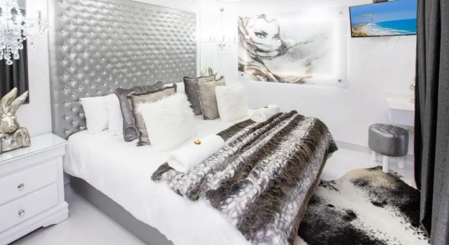 Люкс Deluxe Wilderness Waters Boutique Suites - Adults Only
