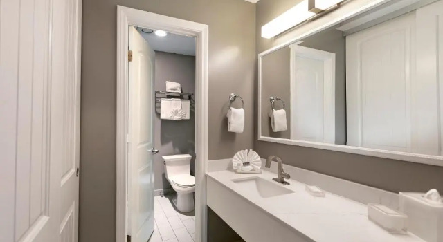 Номер Standard oceanfront Pacific Point Resort