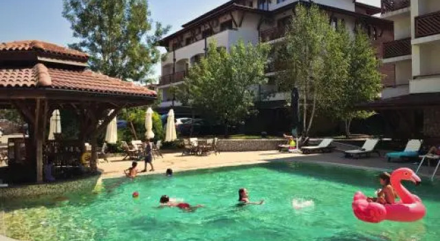 MM Complex, Забронировать Апарт-отель Апарт-отели Приморско, рядом с Aquapark Primorsko, Апарт-отель
