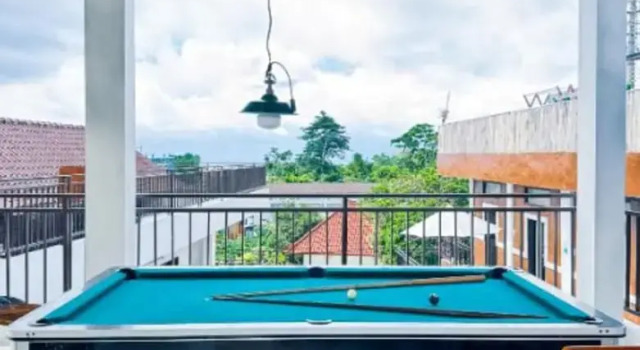 Кровать в общем номере Ceria House Ungasan Uluwatu