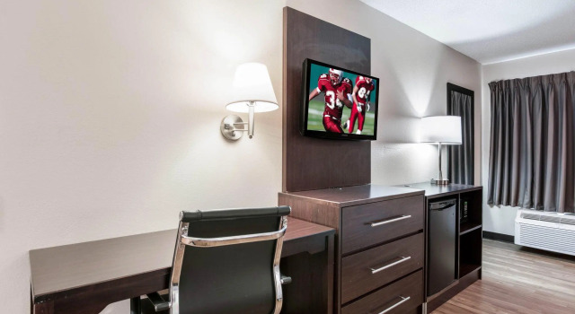 Четырёхместный номер Deluxe Red Roof Inn Richmond, KY