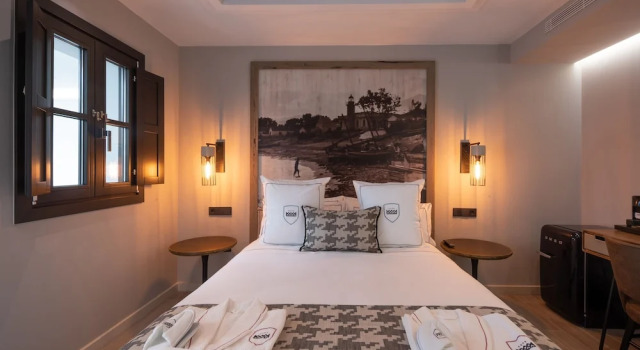 Hotel El Castillo La Ciudadela Marbella, Забронировать Отель Старый город Марбельи Марбелья, рядом с Музей гравюры