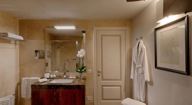 Люкс с видом на город Donati Luxury Tower Suites