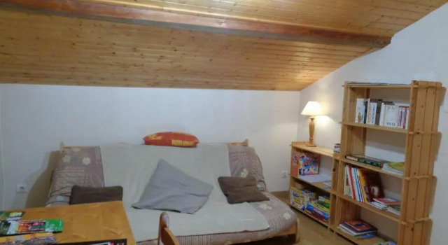 Gîte rustique avec terrasse et jardin, animaux admis - FR-1-496-115, Prenota Hotel Hotel a Alvernia con parcheggio, Parcheggio