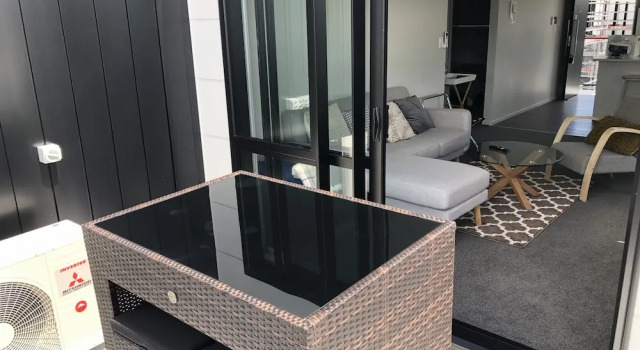 Апартаменты с 2 комнатами с балконом Central Stadium Apartments