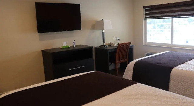 Номер Superior Curtis Inn & Suites