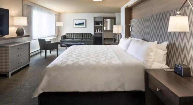Номер Executive Holiday Inn Montreal Longueuil by IHG