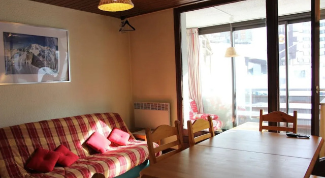 apartement with cabine and bedroom Apartment 2 agence la cime, Prenota Appartamento Hotel a Alvernia con parcheggio, Parcheggio