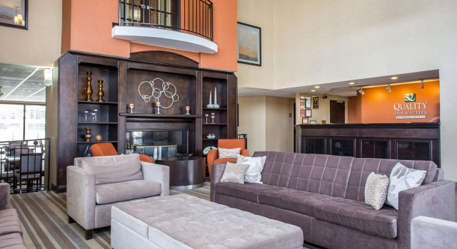 Quality Inn & Suites Matthews - Charlotte, Book Hotel Matthews North Carolina
