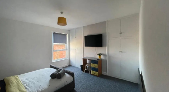 PolkaDot Winter Gardens - 2 x Large Modern Apartments, Central Blackpool, Varaa Huoneisto Asunnot kohteessa Merseyside, Huoneisto