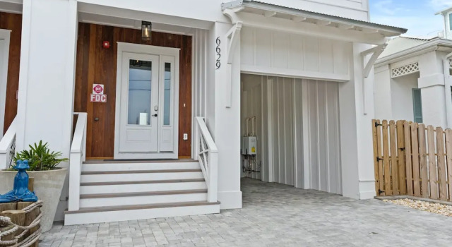 Beach House - Sugar Sands by PHG, Book Feriehus Hoteller i Lower Grand Lagoon med parkering, Parkering