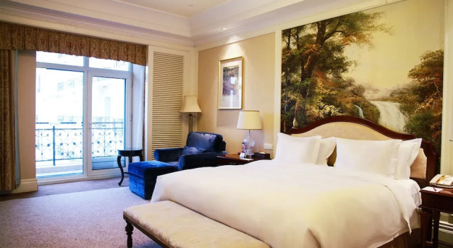 Полулюкс Crowne Plaza Ocean Spring Resort by IHG