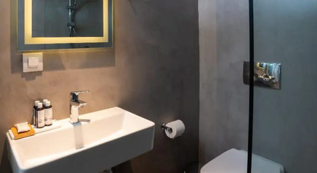 Двухместный номер Superior с балконом Brettania Hotel